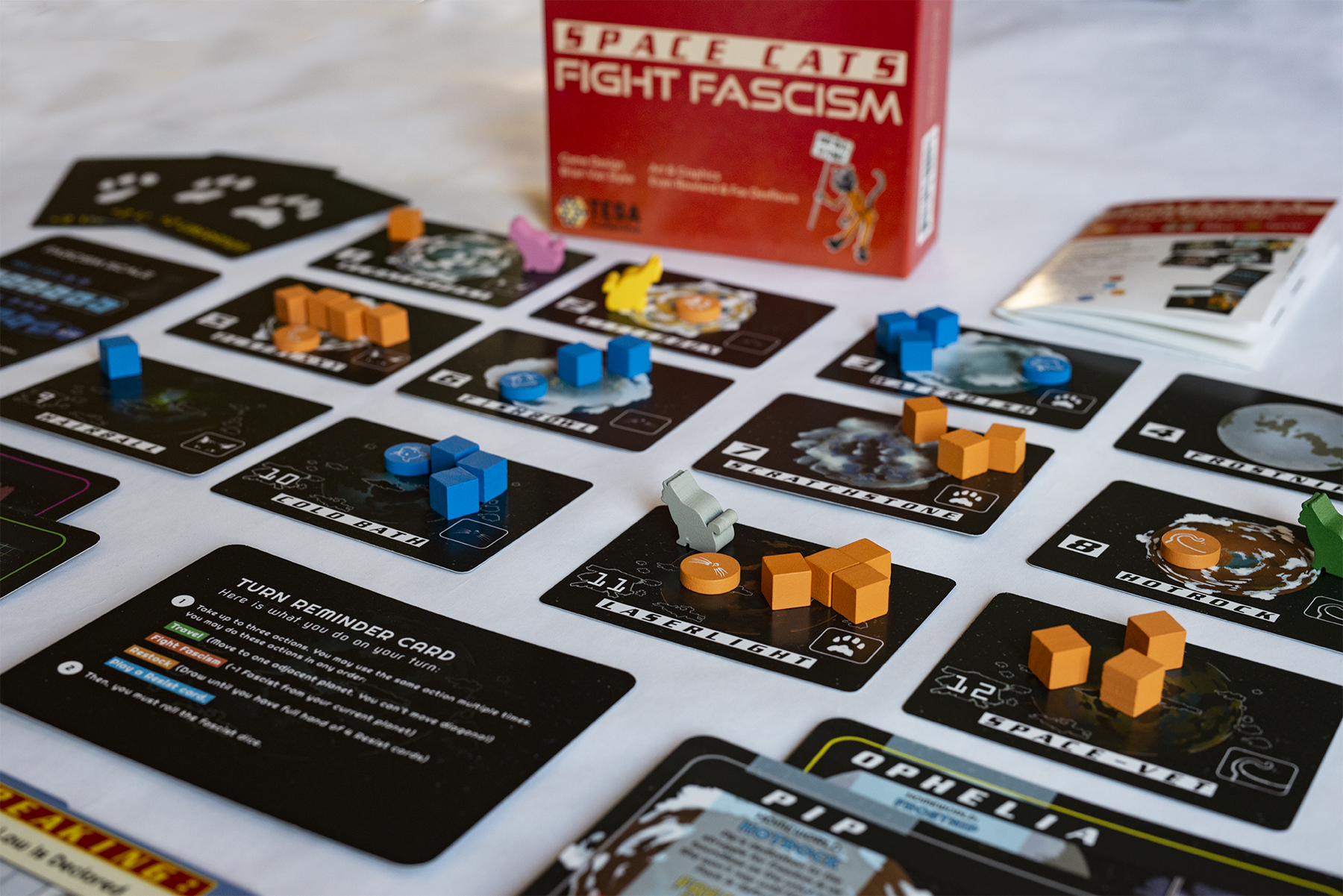 Mafia of Cheese - A Fierce Card Game Battling Cats and Rats by